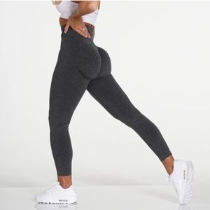 NVTGN Black Speckled Contour Seamless Leggings